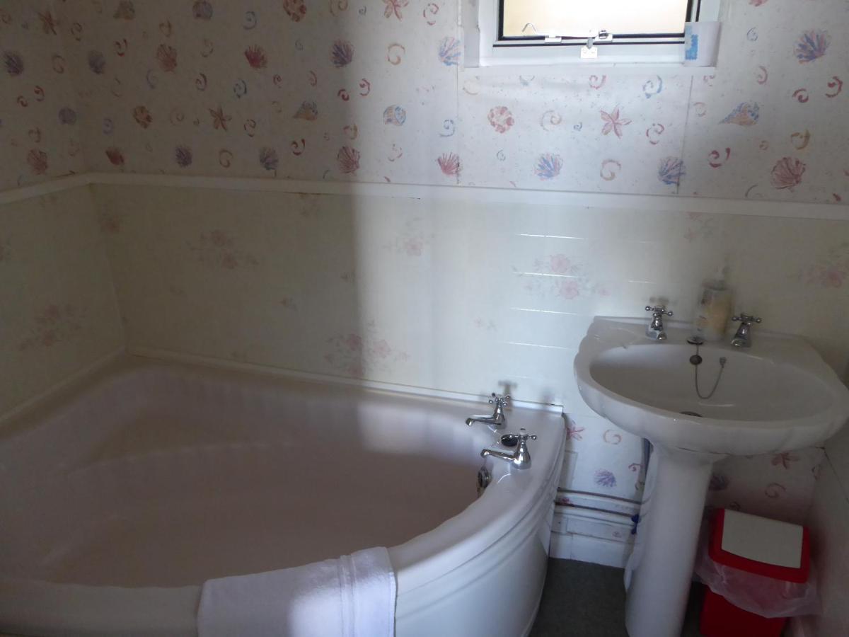 Plas Heulog Holiday Accommodation Llanfairfechan Buitenkant foto